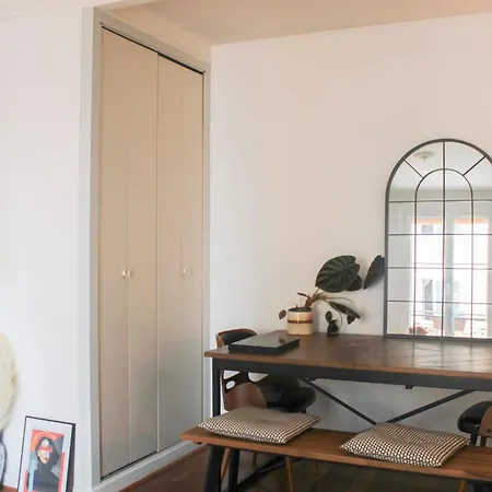 Apartment Charming Parisian T2 With Rooftop View