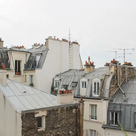 Charming Parisian T2 With Rooftop View Appartamento